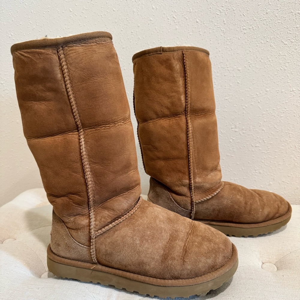 UGG Classic Tall Brown Boots 8 - Picture 6 of 14